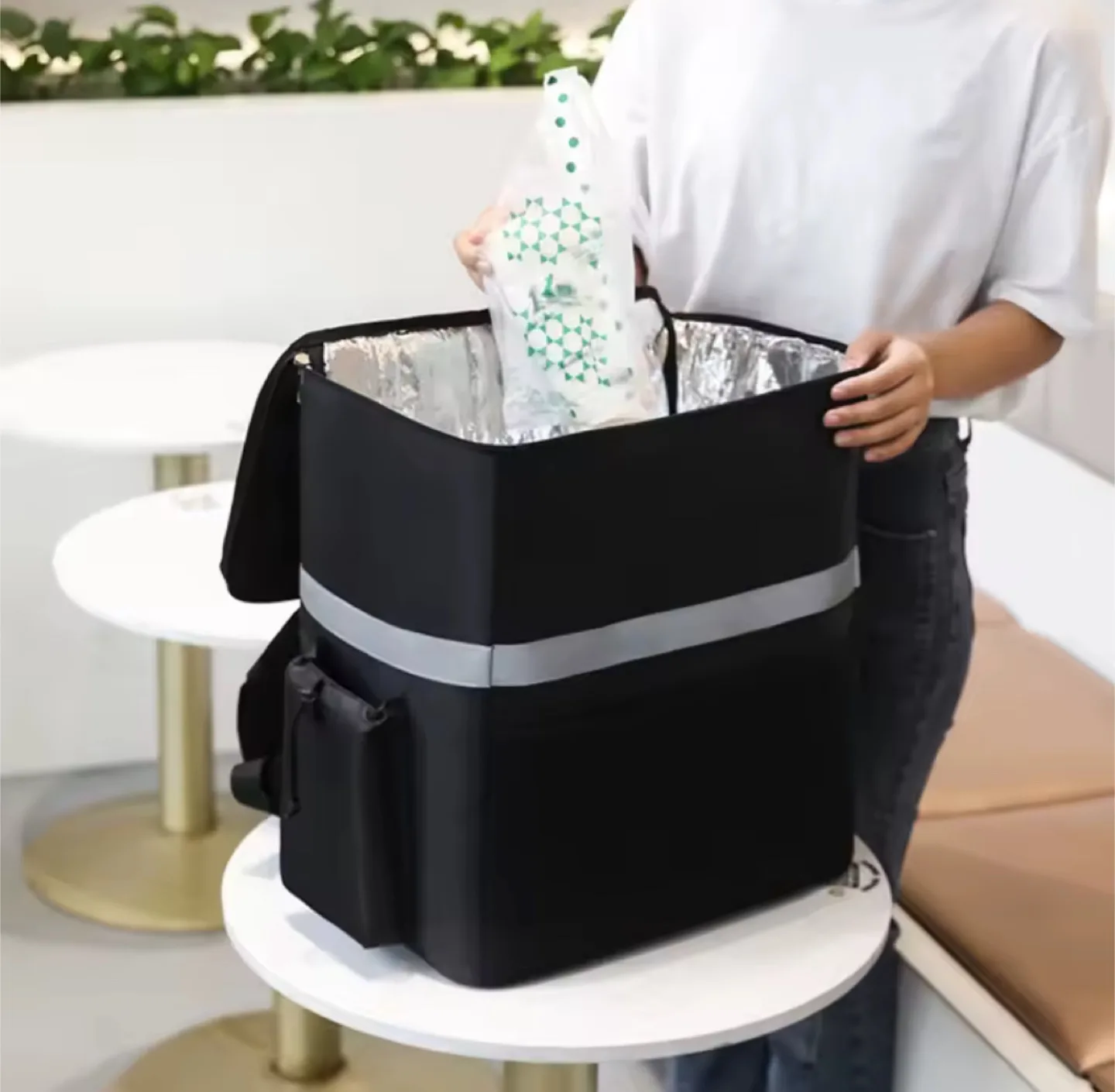 35L Insulated Food Delivery Backpack - Black thumbnail