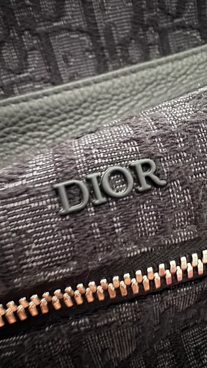 100% LEGIT USED CHRISTIAN DIOR BACKPACK image indicator(6)