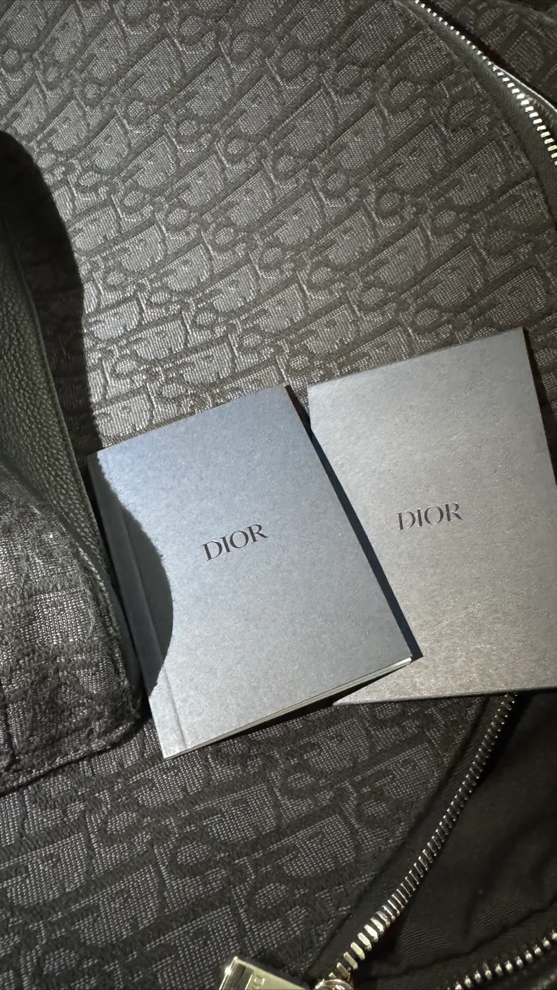 100% LEGIT USED CHRISTIAN DIOR BACKPACK image indicator(7)