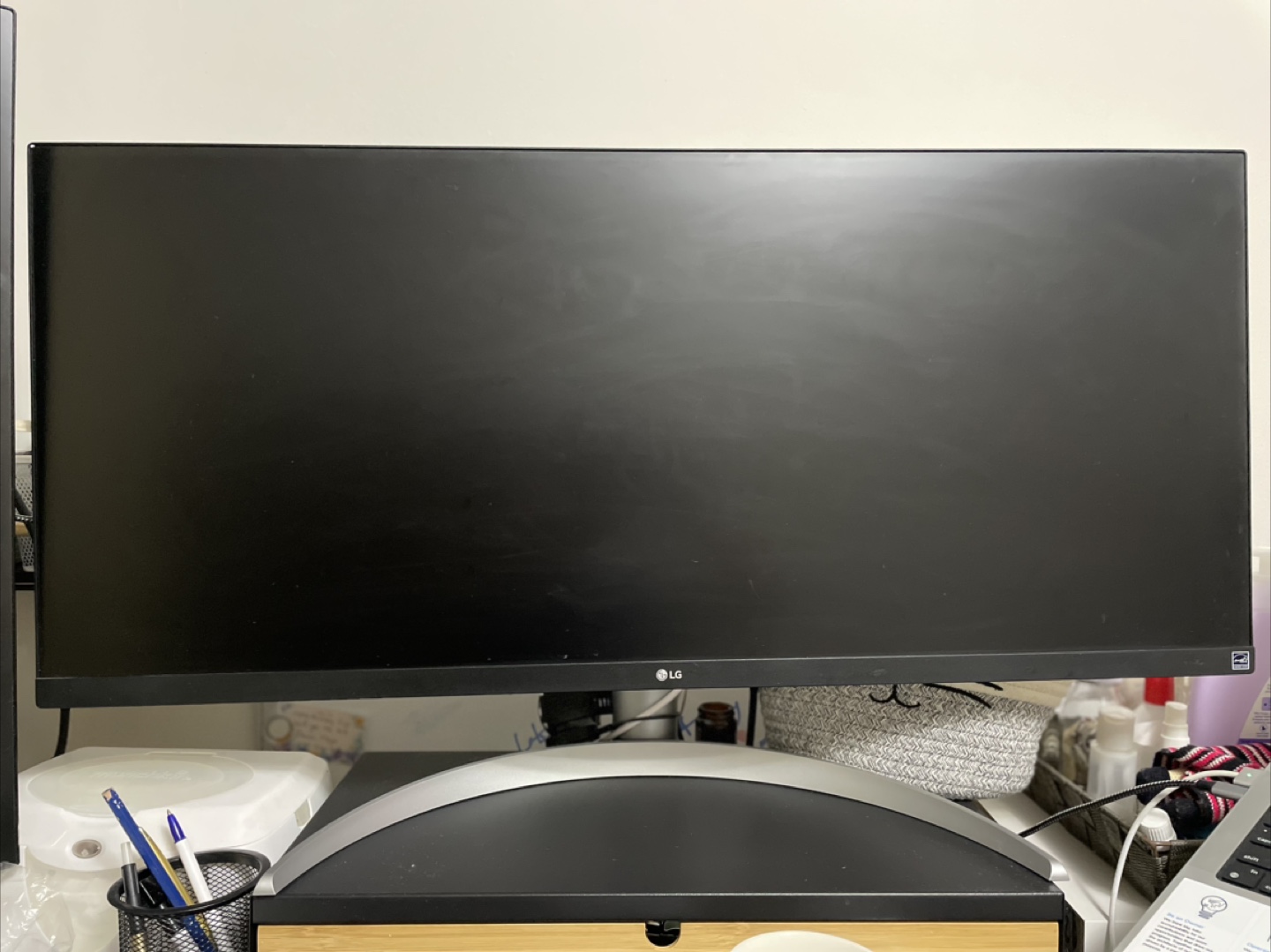 LG UltraWide 34” IPS FreeSync Gaming trMonitor (Model 34WQ650-W) - photo 3