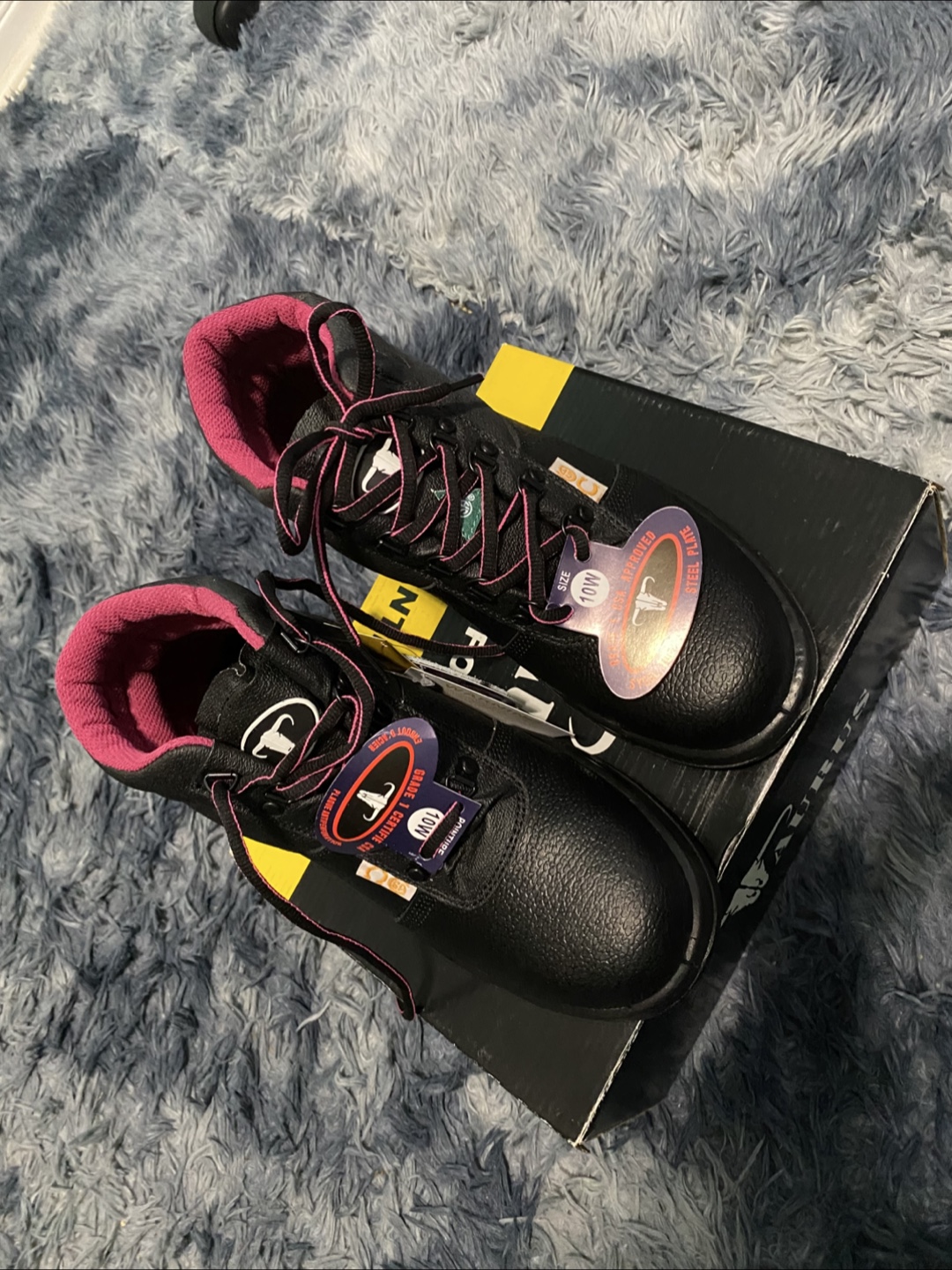 Taurus Safety Footwear Boots - Size 10W