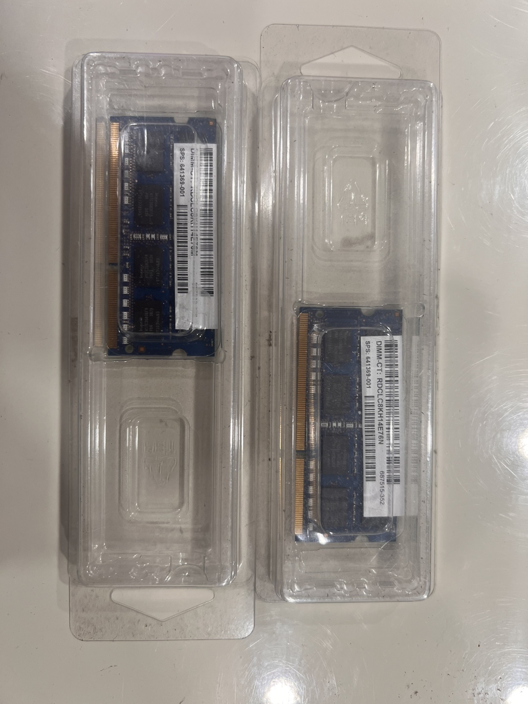 Hynix & Crucial 4GB RAM Memory Sticks - photo 2