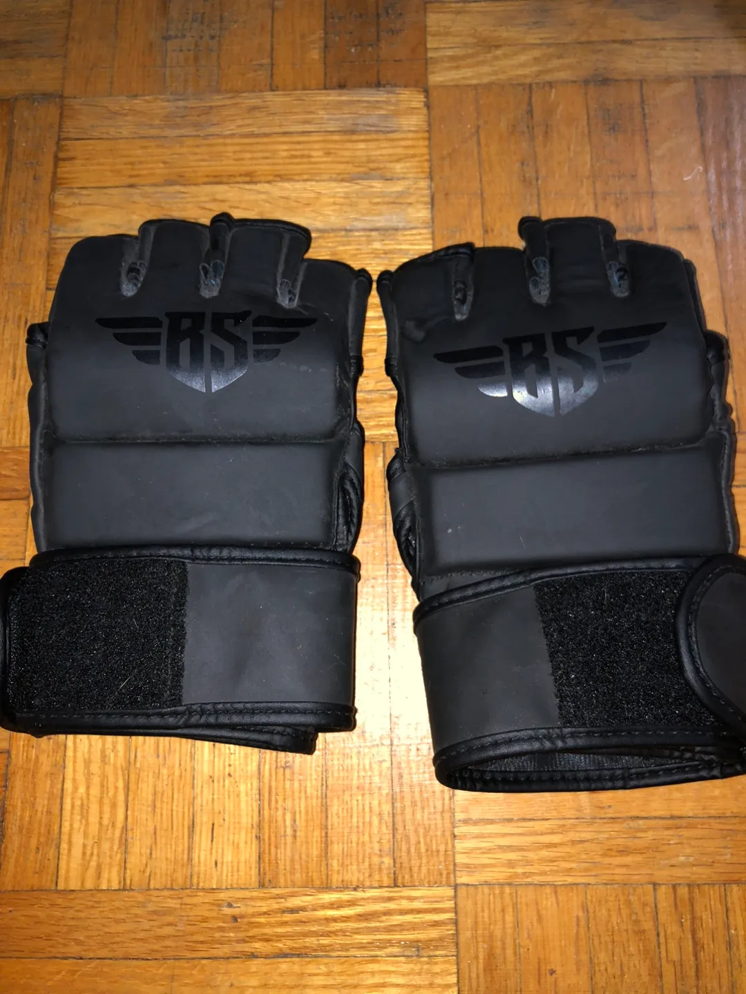 Be Smart International MMA Gloves image indicator(3)