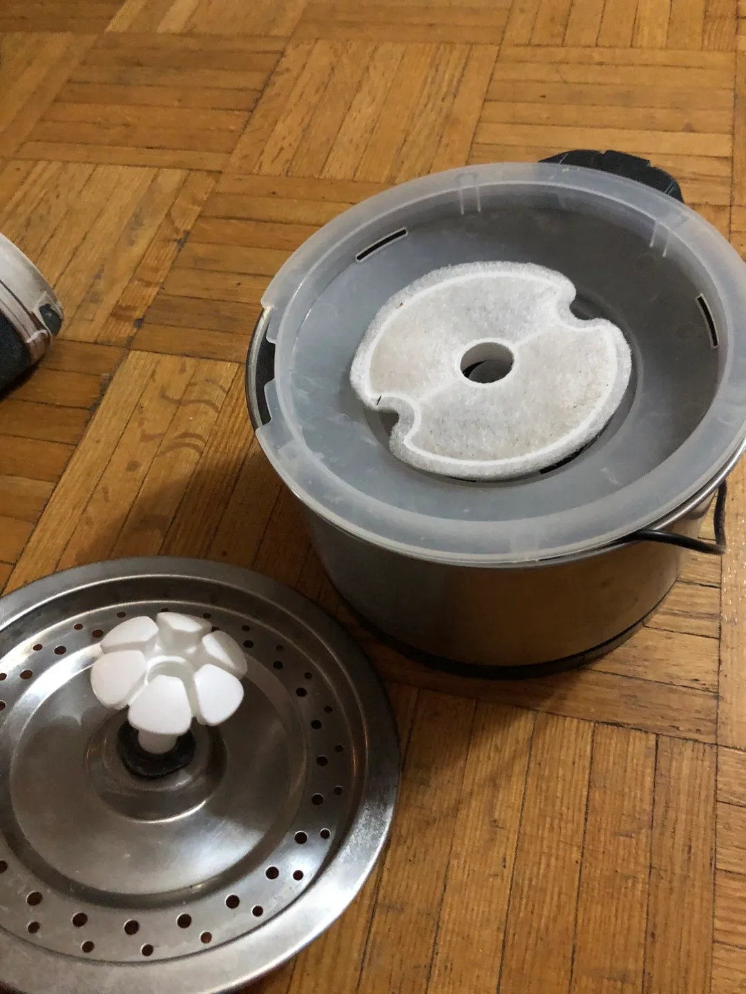 Stainless Steel Pet Water Fountain TODAY ONLY $20 image indicator(2)