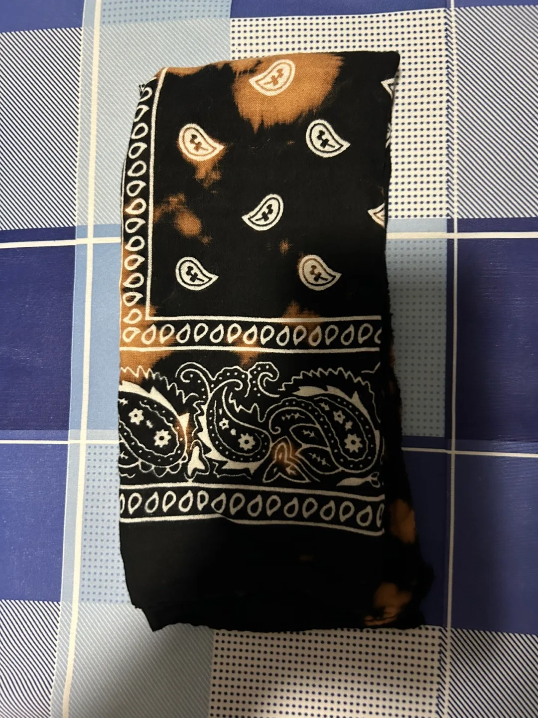 Black Tie Dye Bandana thumbnail