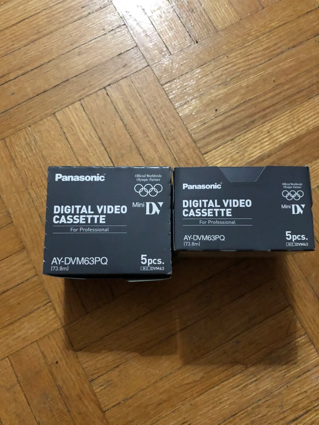 Panasonic Digital Video Cassette AY-DVM63PQ image indicator(2)