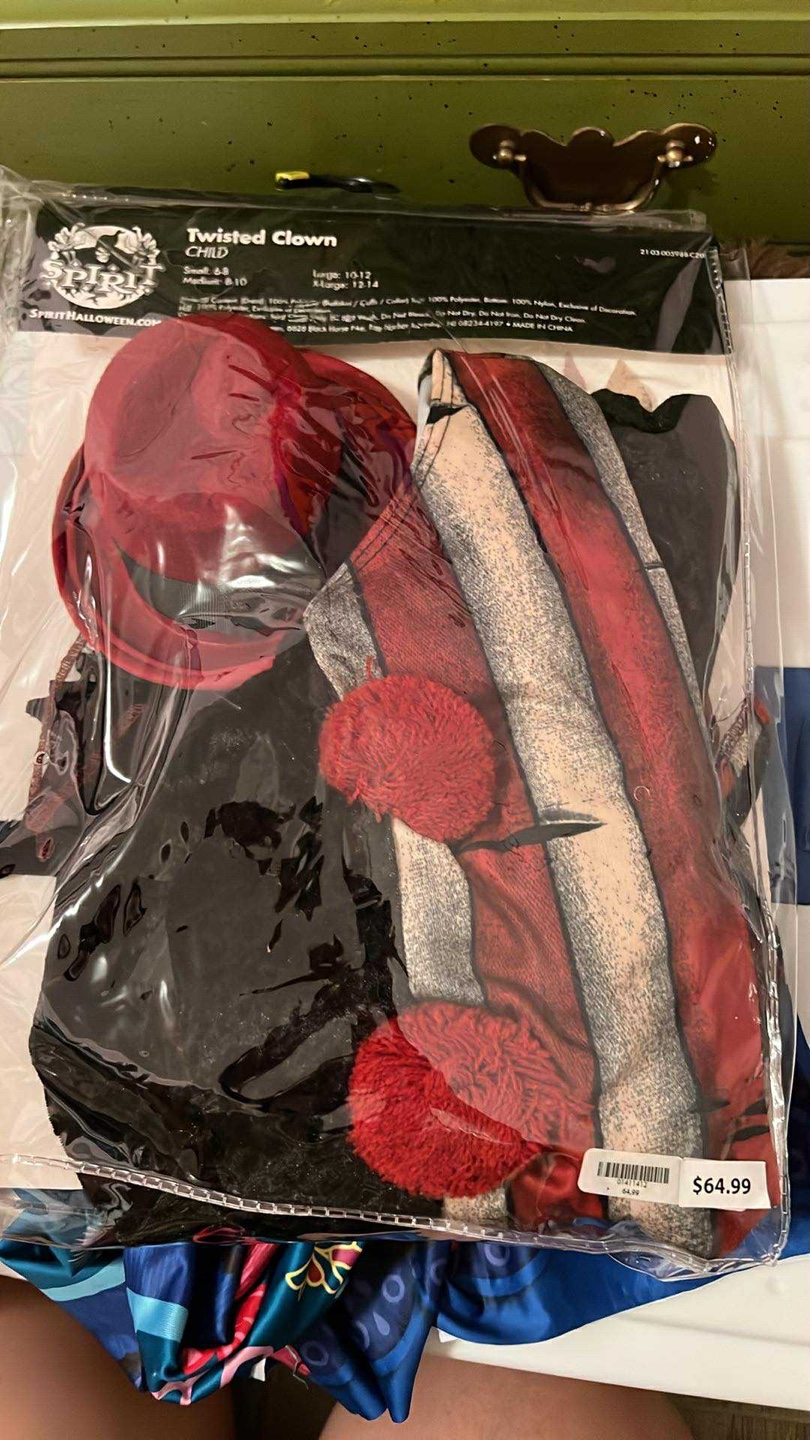 Spirit Halloween Twisted Clown Child Costume - Medium - photo 2