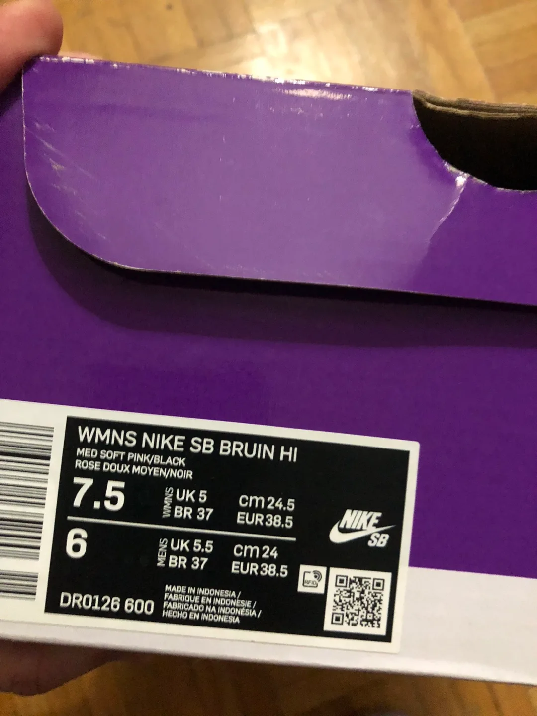 Globe Austyn Black Leather Shoes - New! image indicator(7)