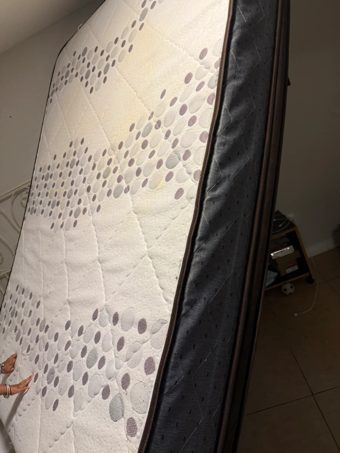 Queen Mattress - photo 2