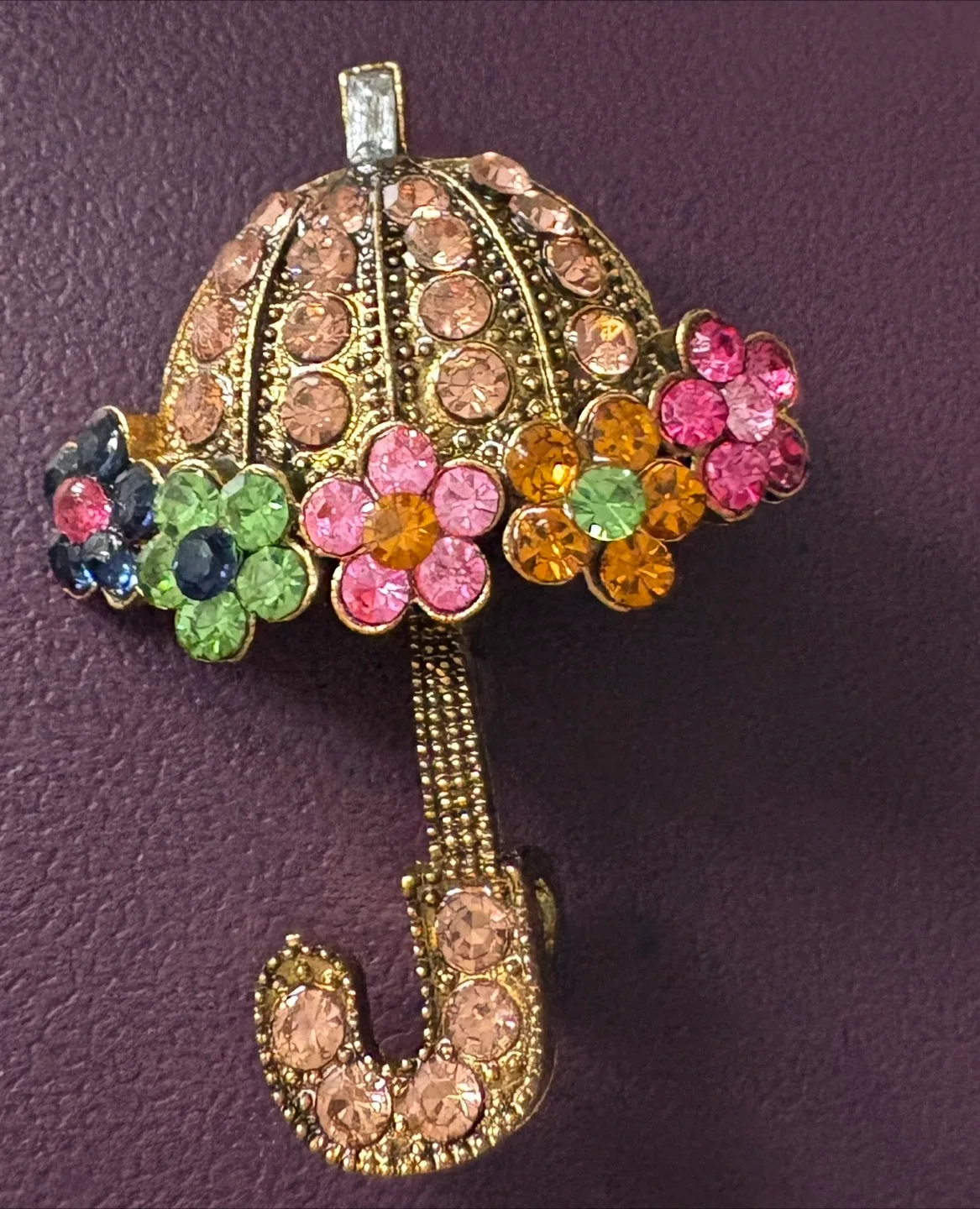 Beautiful Umbrella Brooch with Rhinestones! image indicator(5)