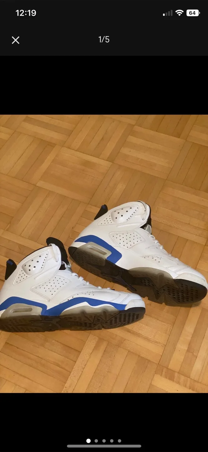 Air Jordan 6 Retro White/Sport Blue, Size 11 thumbnail