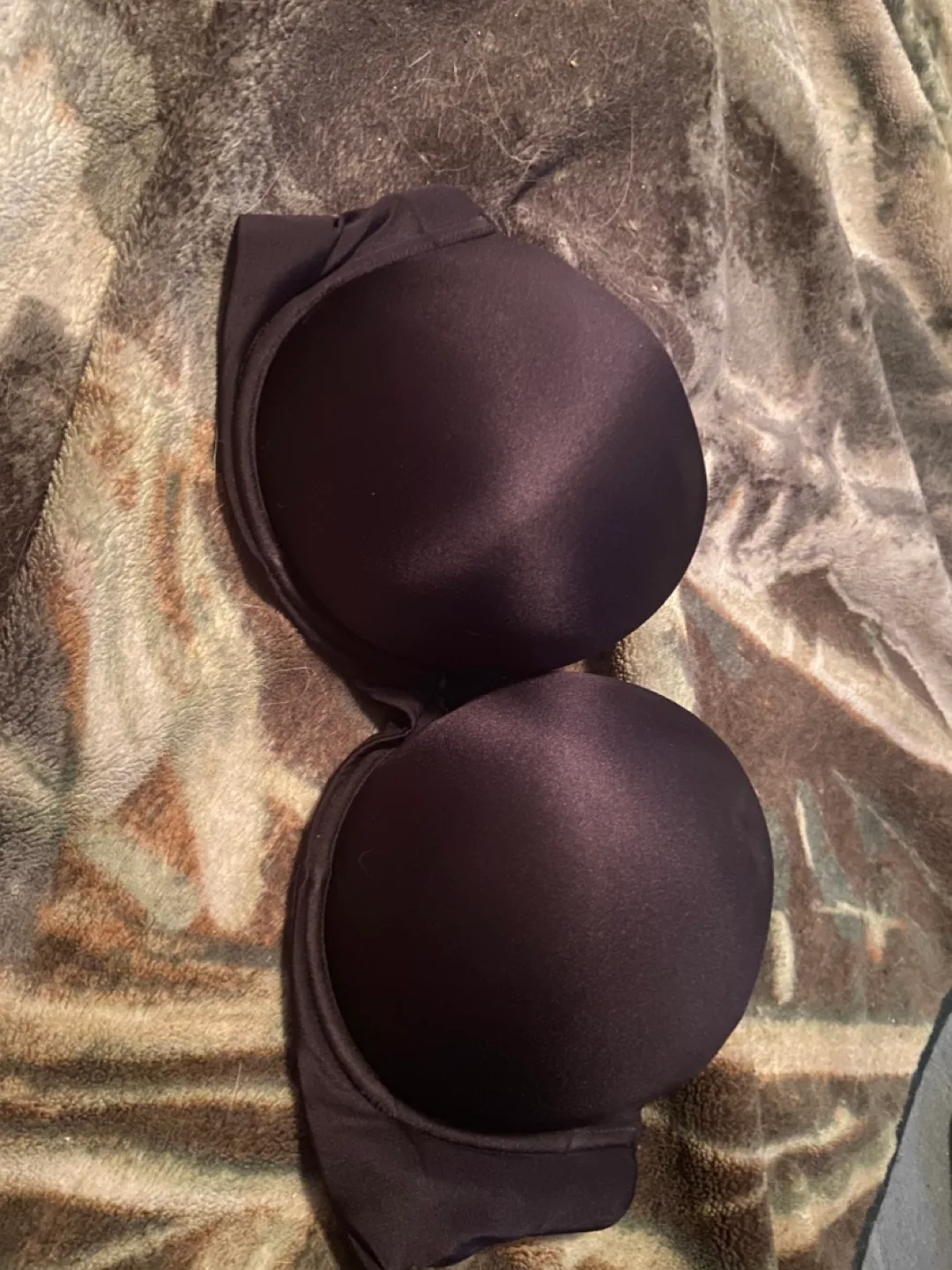 Black Bra thumbnail