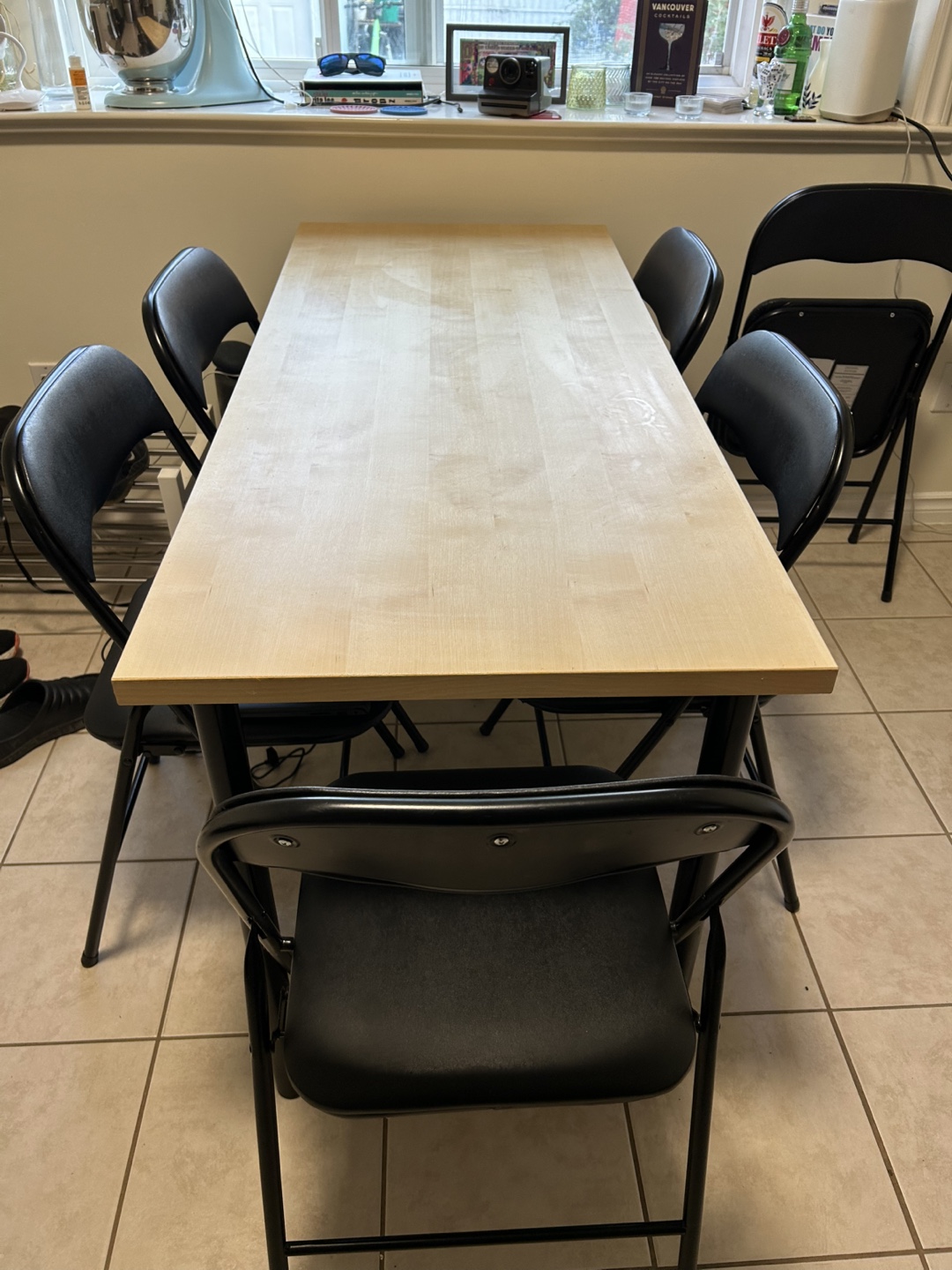 Simple wooden dinning Table