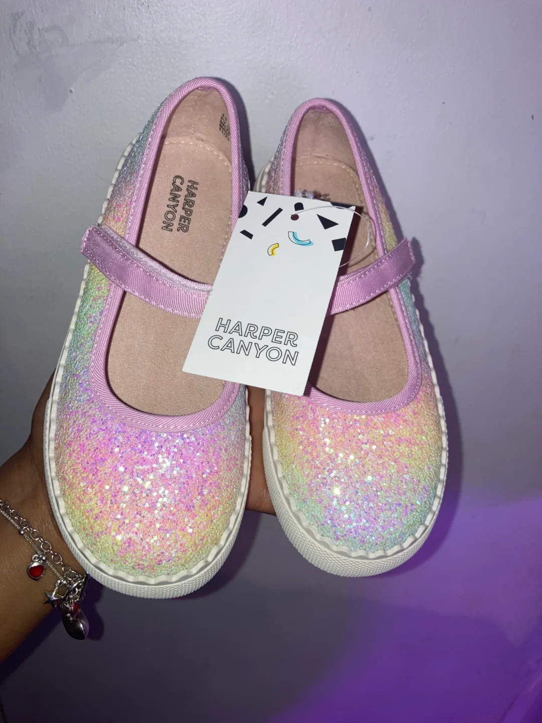 New Harper Canyon Size 9 Girls Sparkly Shoes thumbnail