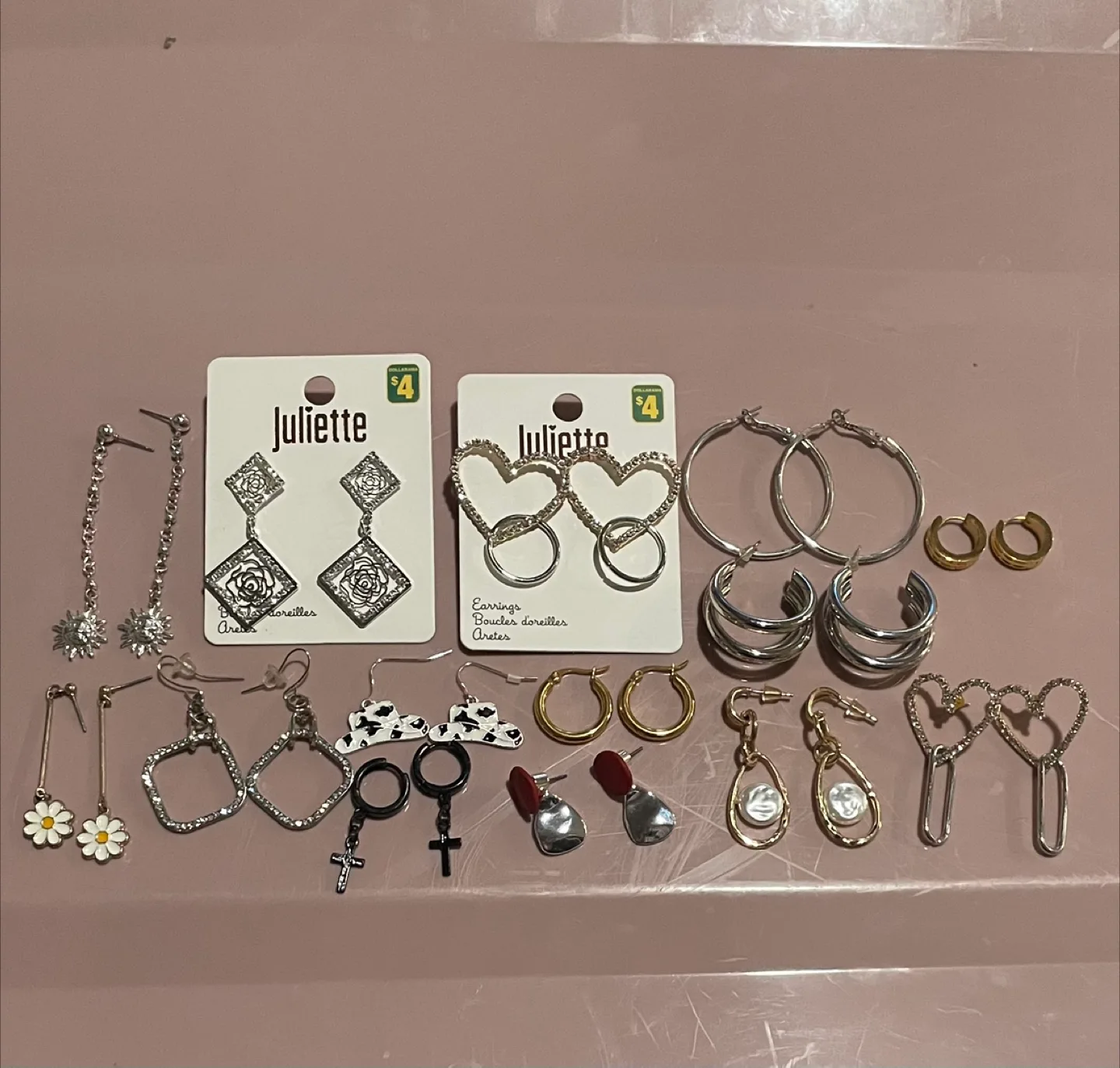 Earring Lot thumbnail