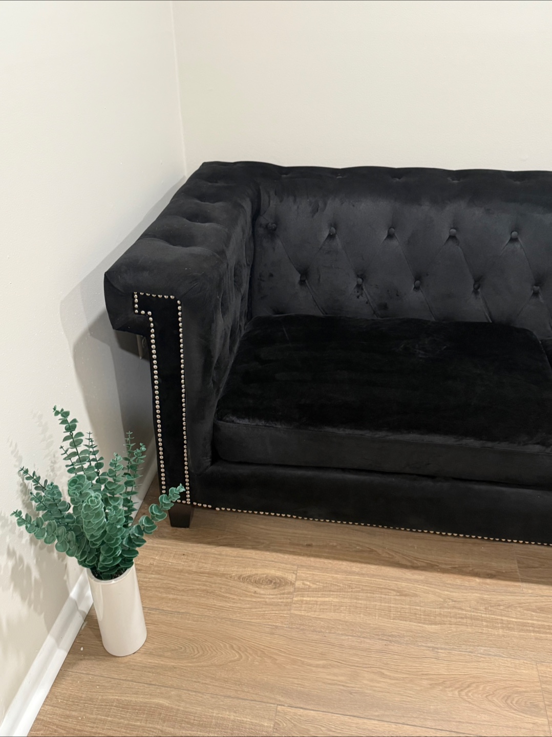 Black Velvet Chesterfield Style Sofa - photo 3