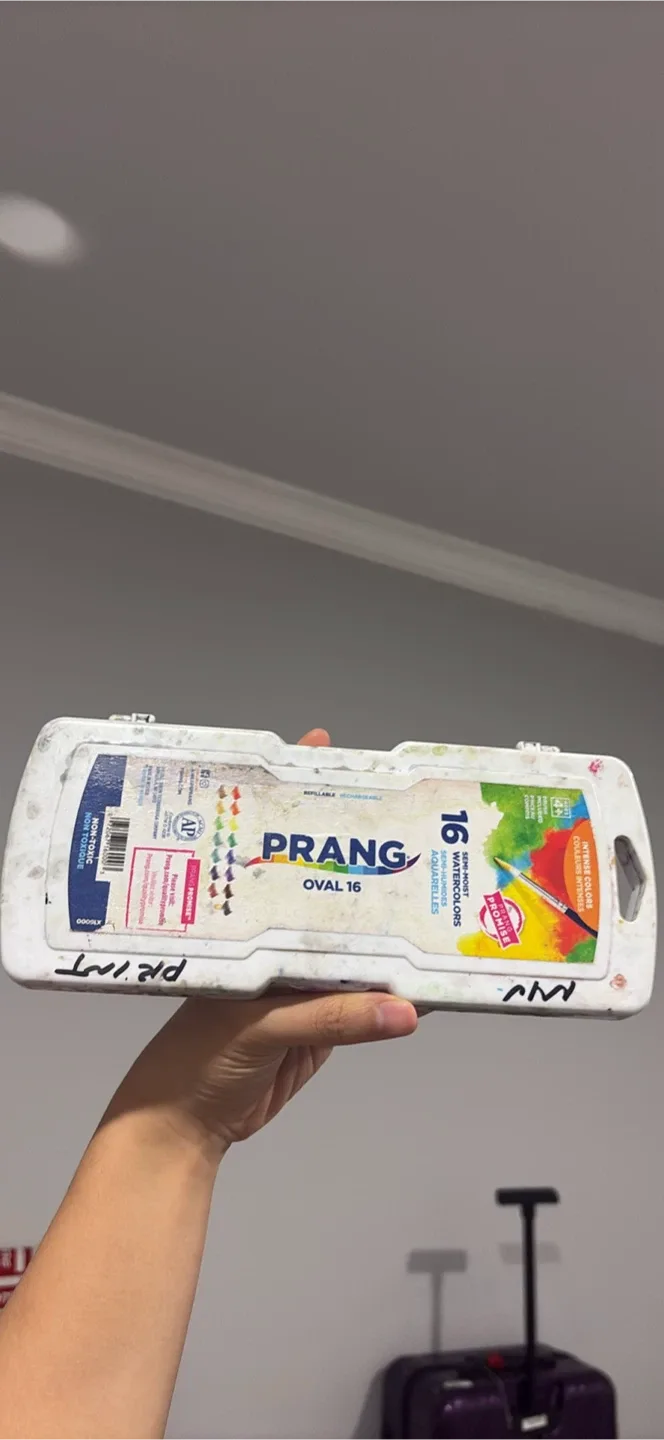 Prang Oval 16 Watercolors thumbnail