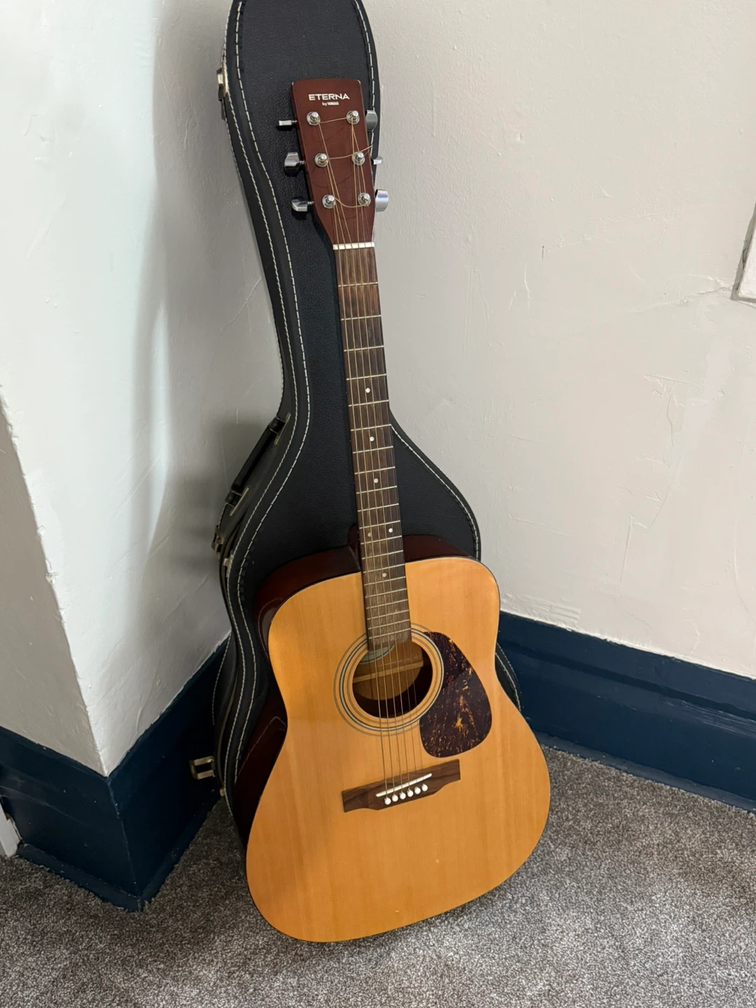 Eterna Acoustic Guitar with Case