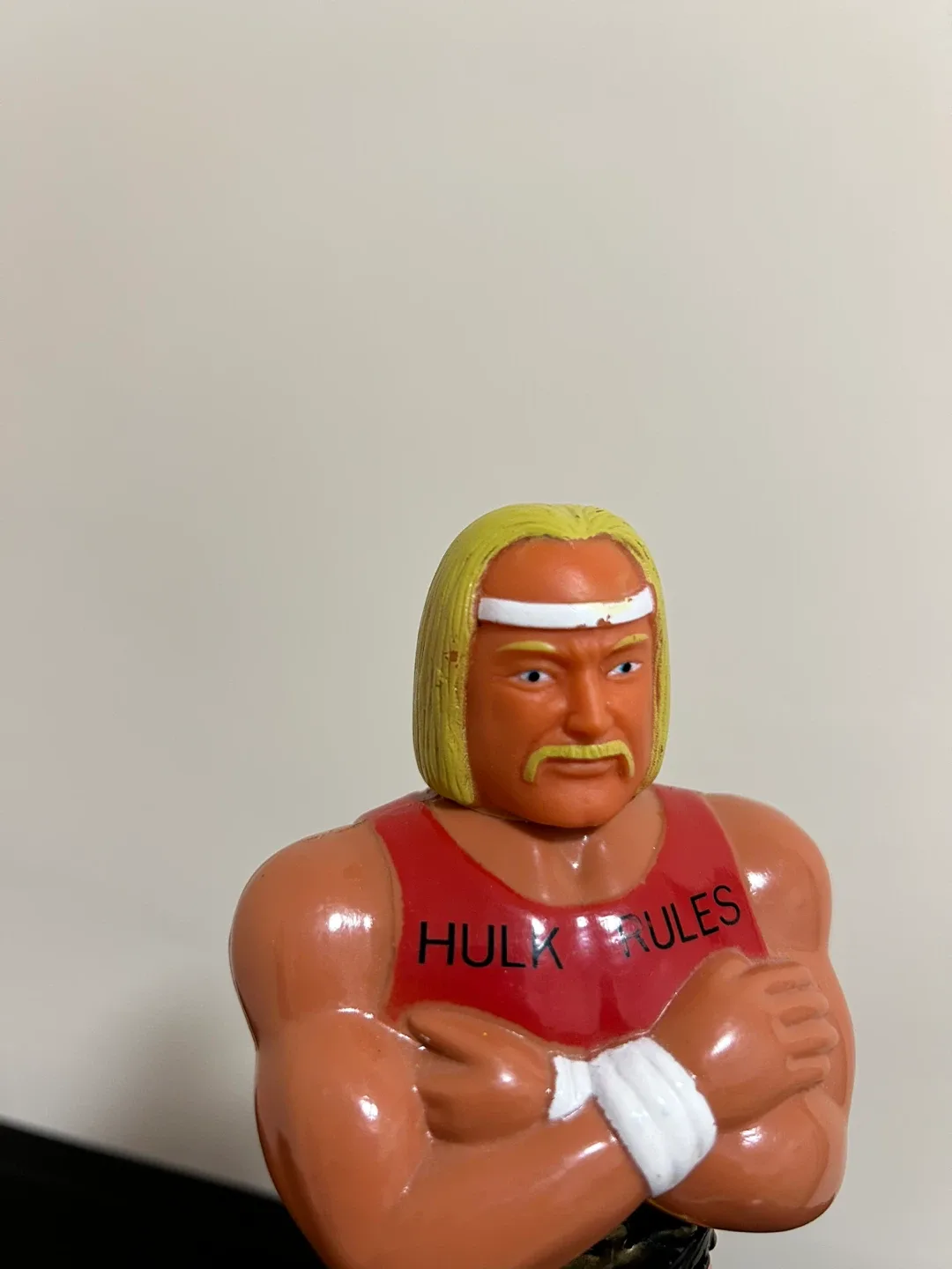 WWE Hulk Hogan Soaky Bubble Bath Figurine. “Hulk Rules” image indicator(2)