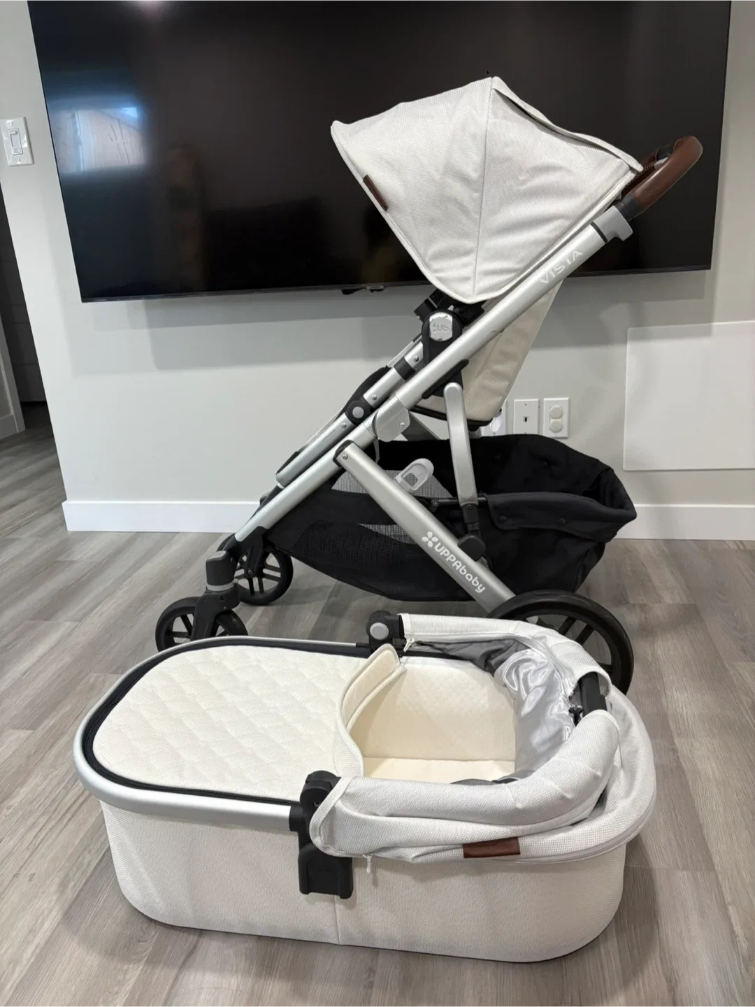 UPPAbaby Vista Stroller + Bassinet image indicator(4)