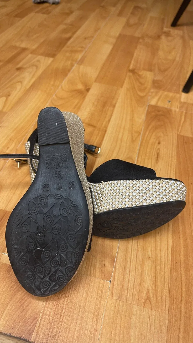 Wedge Heel Sandals - Size 6 image indicator(4)