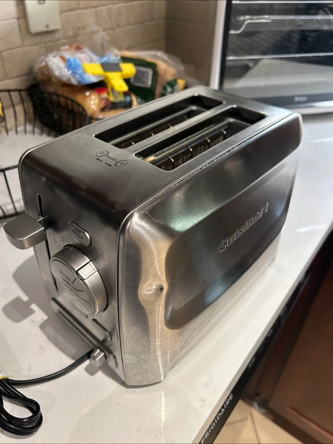 Cuisinart 2-Slice Toaster Stainless Steel image indicator(3)
