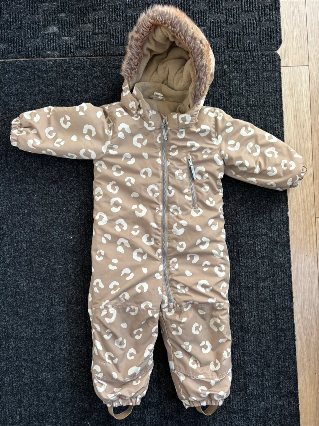 HM Snowsuit - 1.5 - 2 years thumbnail
