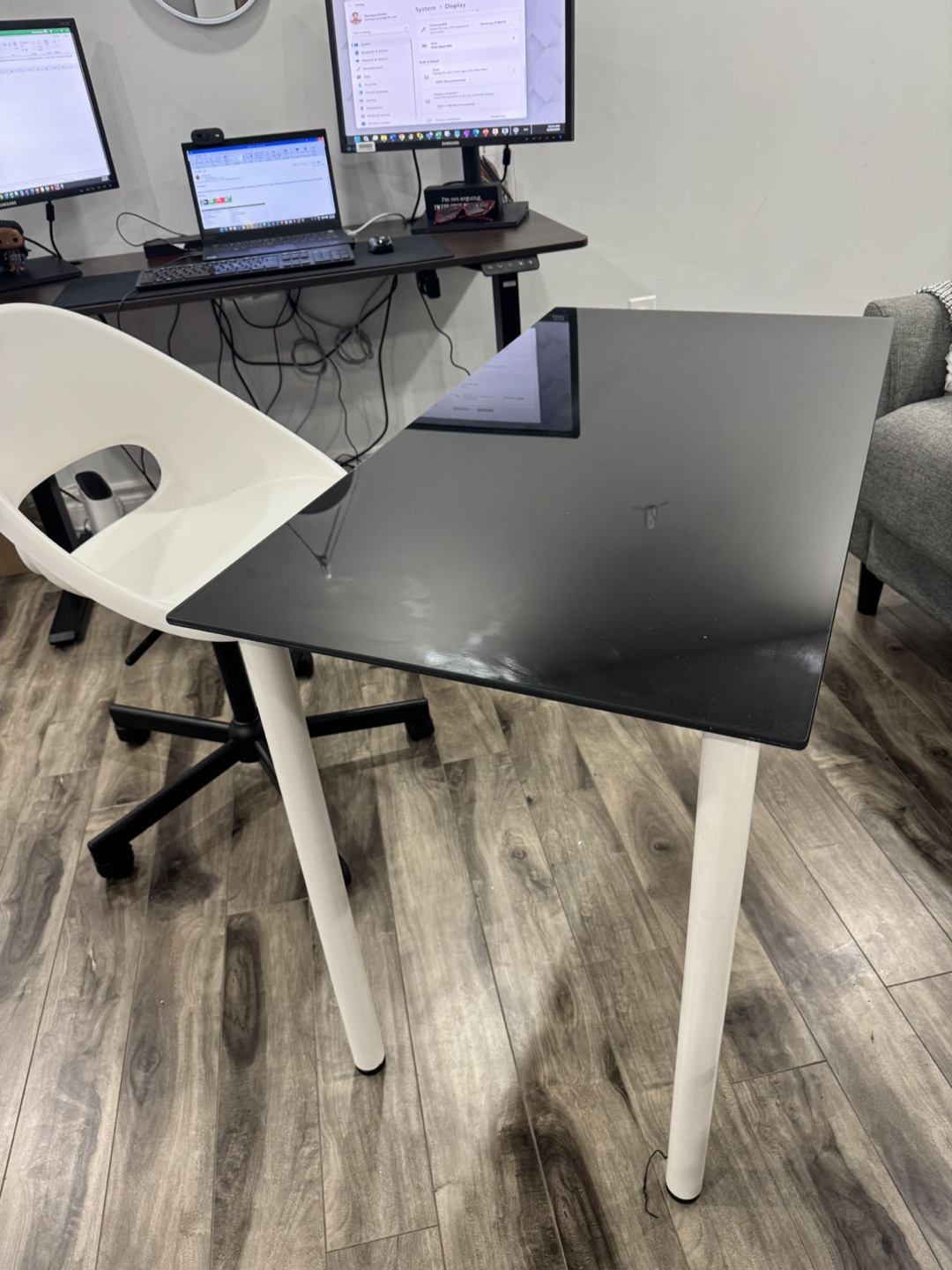 Desk with glass top - photo 2