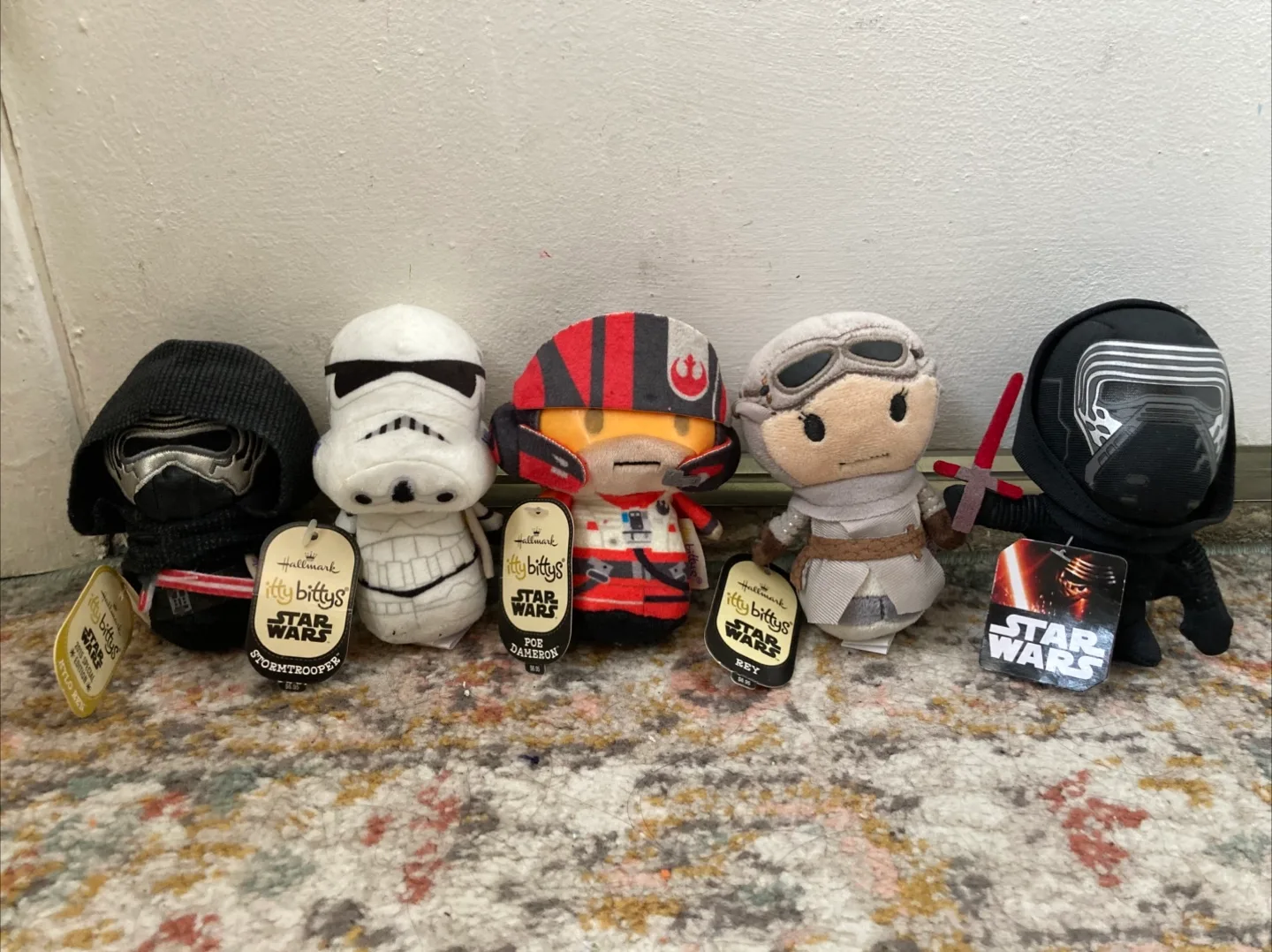Hallmark Itty Bittys Star Wars Plushies thumbnail