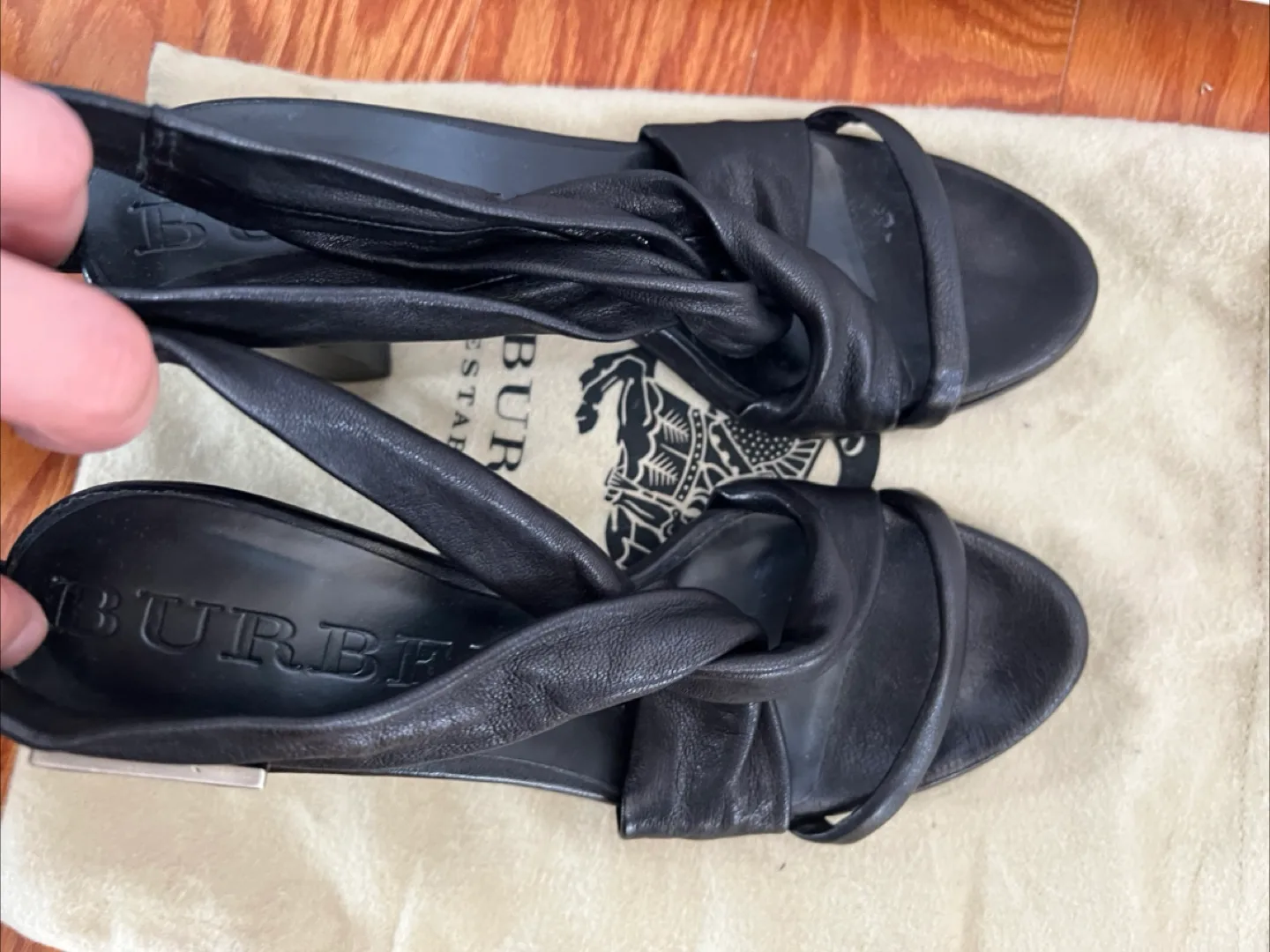 Burberry Black Leather Heels - Size 36.5 image indicator(7)