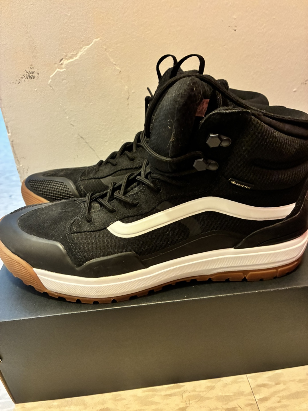 Vans UltraRange Gore-Tex Hi-Top Sneakers - Size 12 for men - photo 4