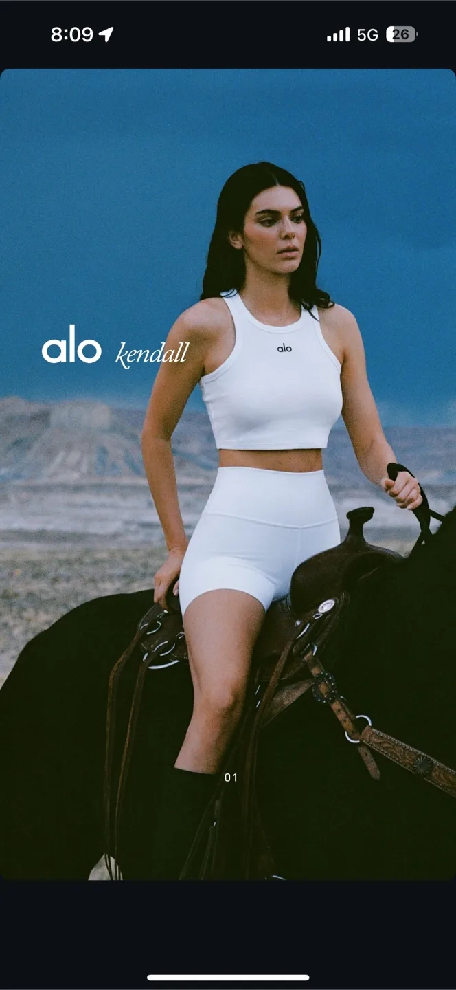 New Alo Yoga Aspire Tank Airlift Shorts Set - Black/White thumbnail