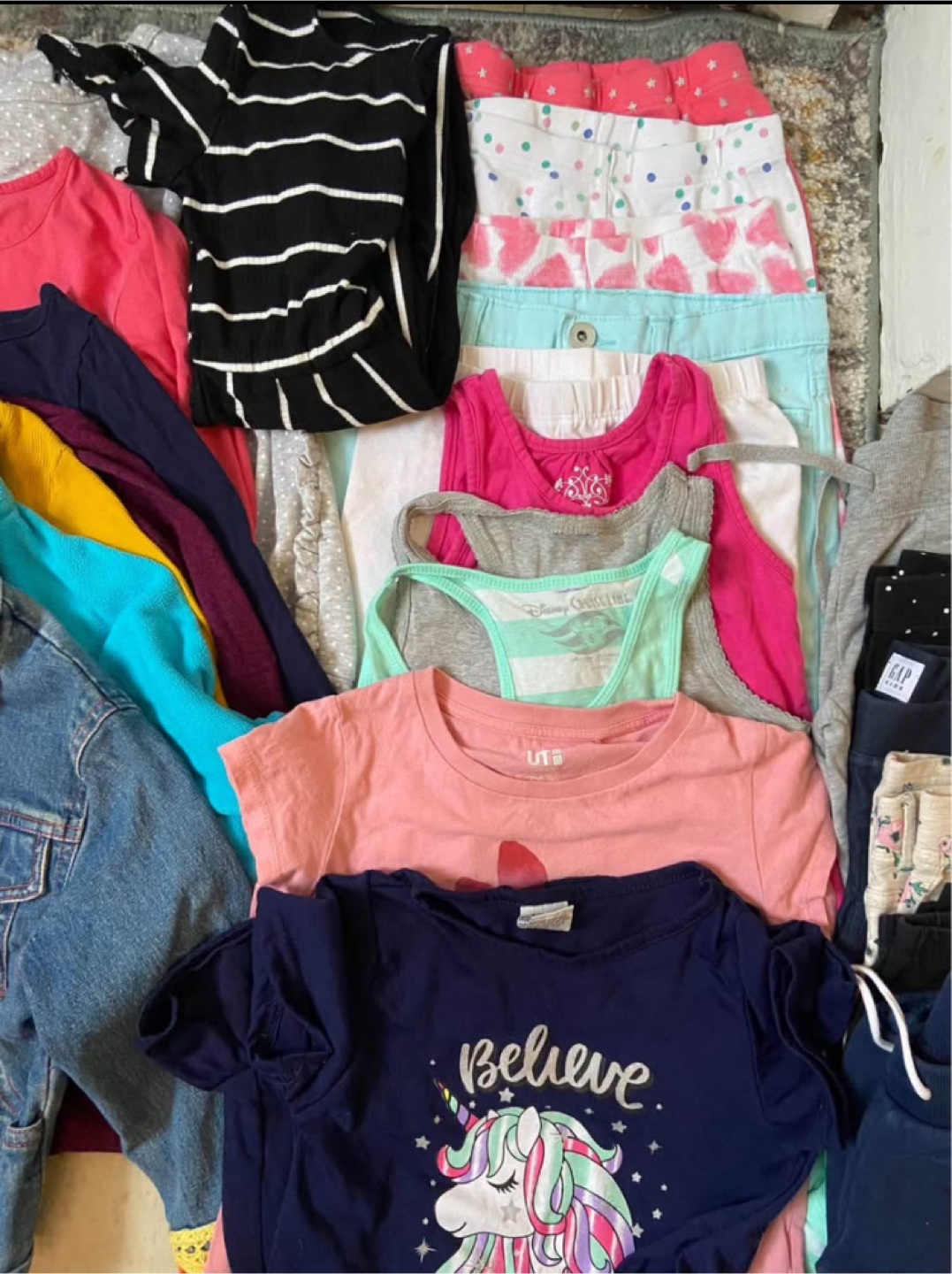 Girls clothes bundle 5T 24 pieces - photo 3