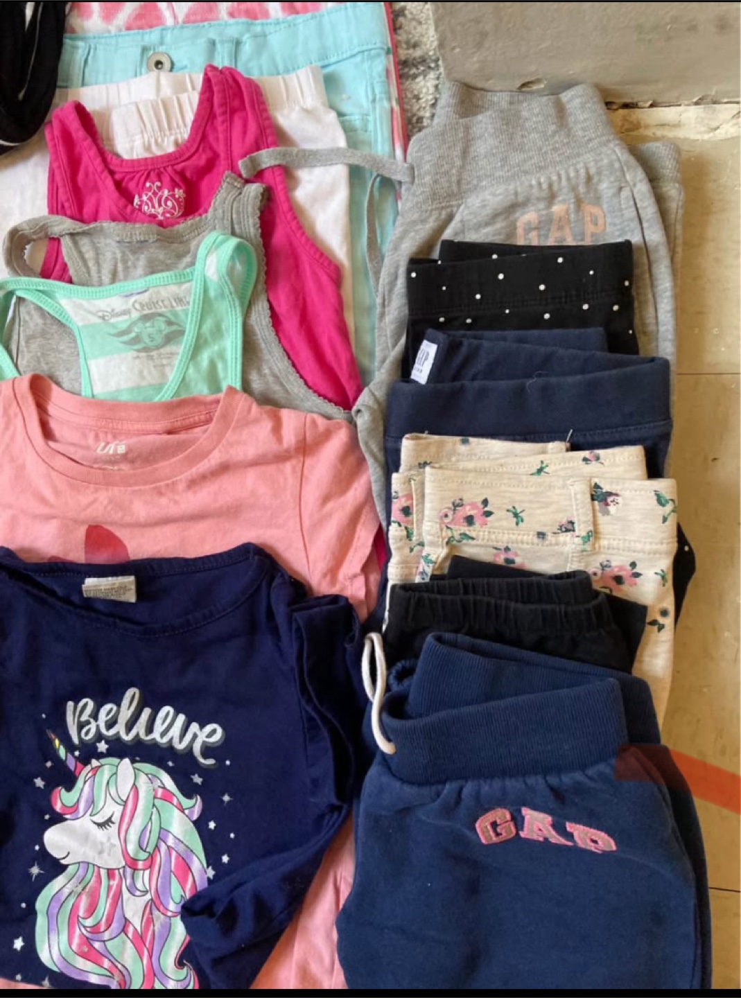 Girls clothes bundle 5T 24 pieces - photo 2