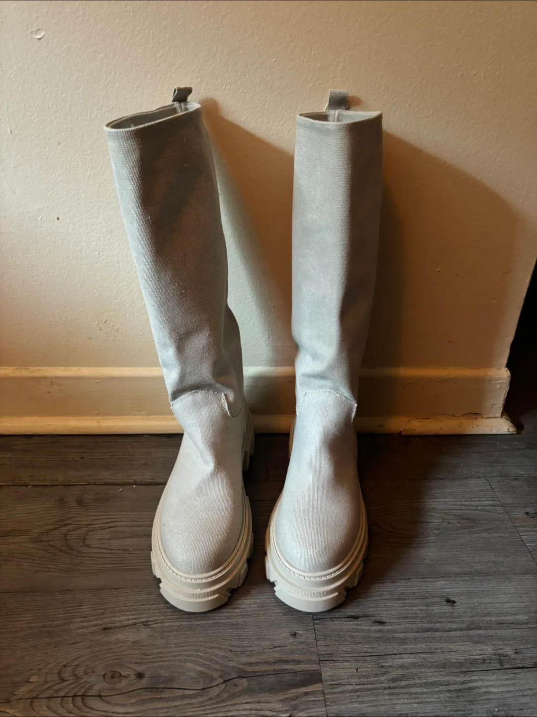 Beige Platform Boots - Size 39 Made in Italy image indicator(2)