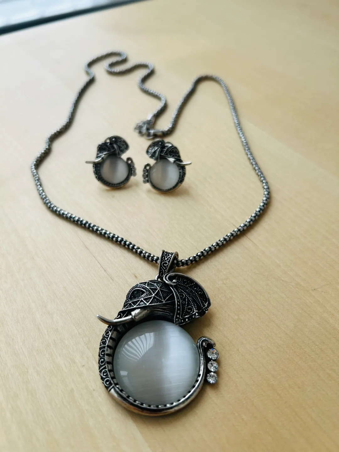 Elephant Pendant Necklace & Earring Set thumbnail