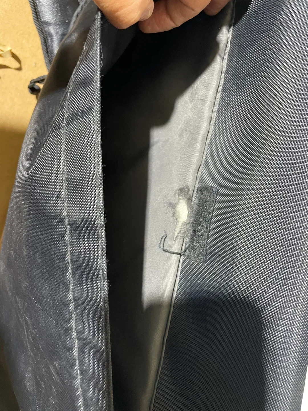 Solo New York Black Carryjng Laptop Bag image indicator(8)