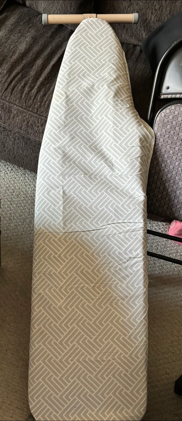Iron & Ironing Board