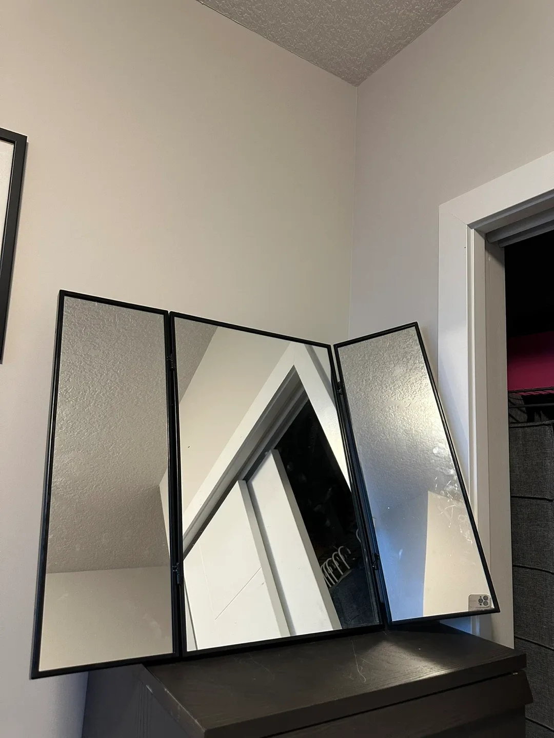 Folding IKEA Vanity Mirror - Black image indicator(2)