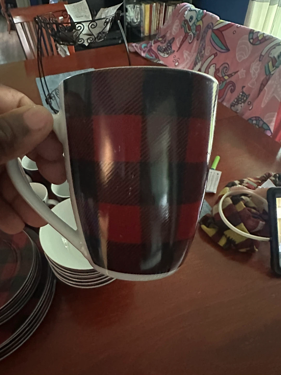 Red & Black Plaid Dinnerware Set - photo 4