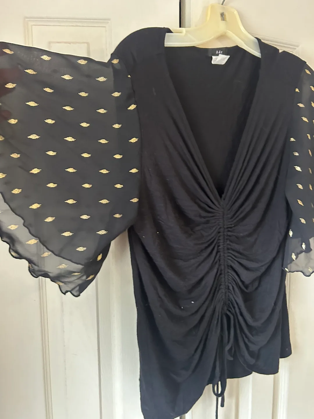 B&C Black Top - Size Medium image indicator(2)