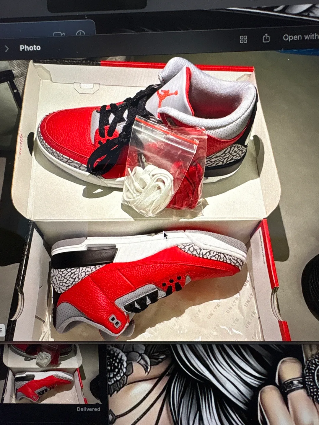 Nike Air Jordan 3 Retro 'Red Cement' Size 10.5 thumbnail