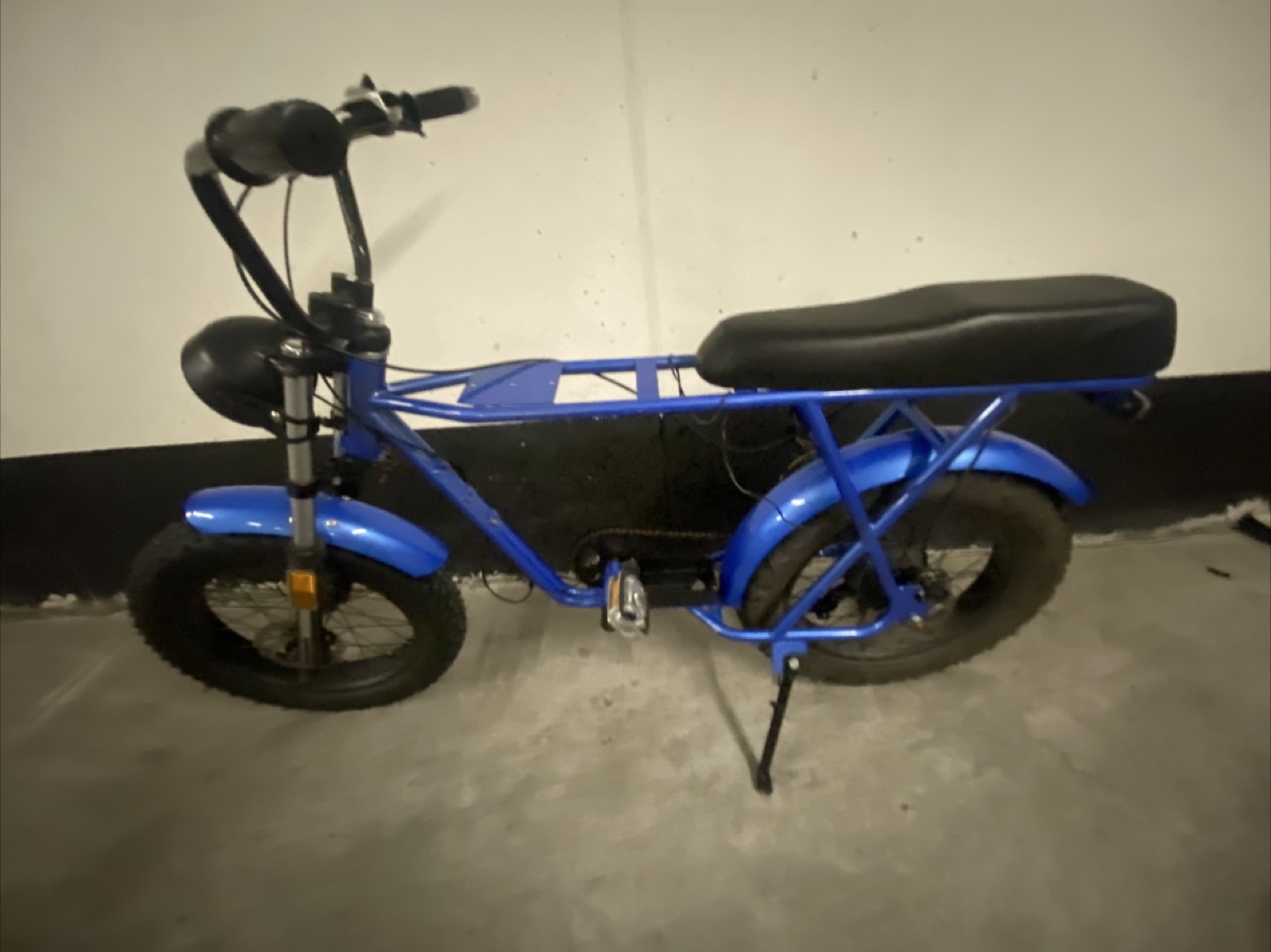 Blue Electric Fat Tire Bike - 20x4.0