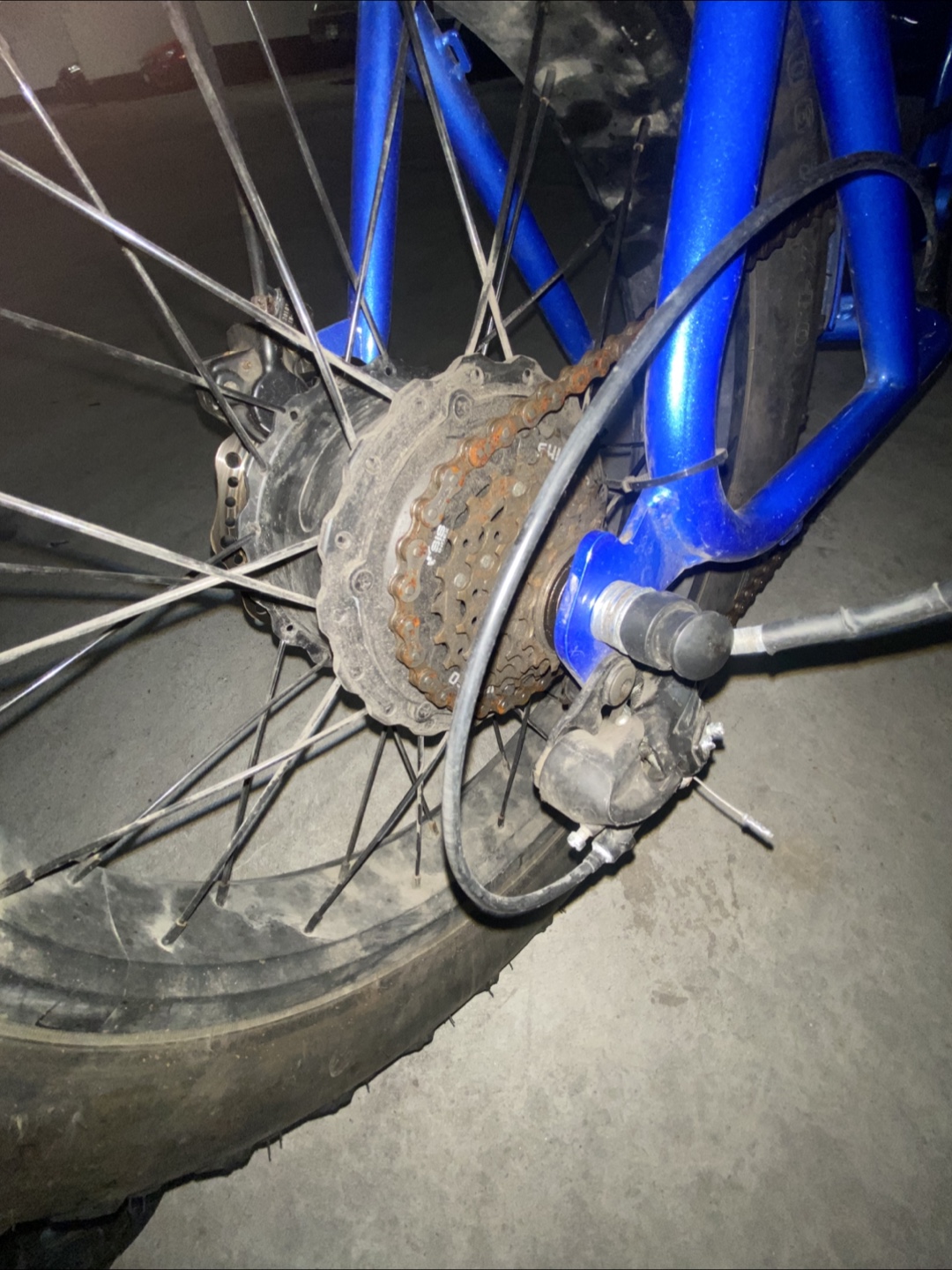 Blue Electric Fat Tire Bike - 20x4.0 - photo 5