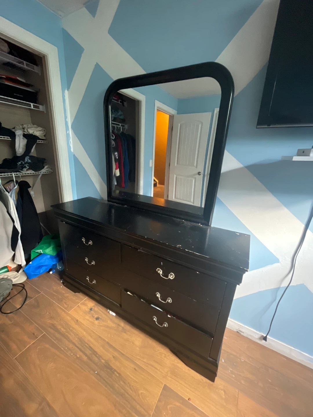 Black Dresser with Mirror - photo 2