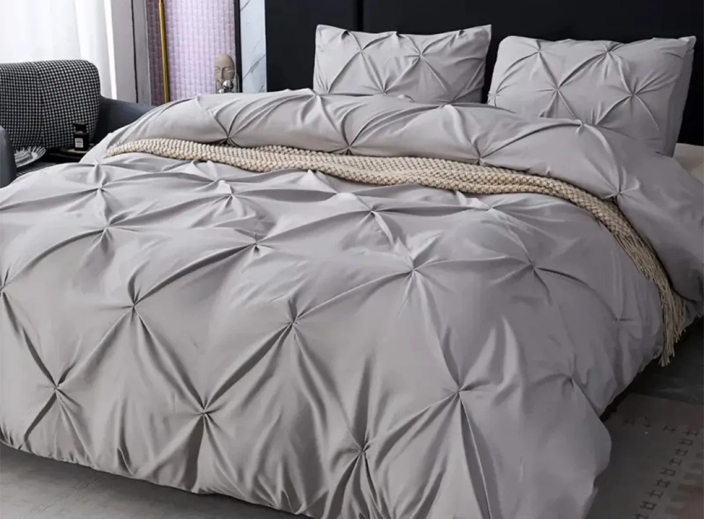 Queen size Pintuck Bedding Set, solid white, light grey, grey image indicator(2)