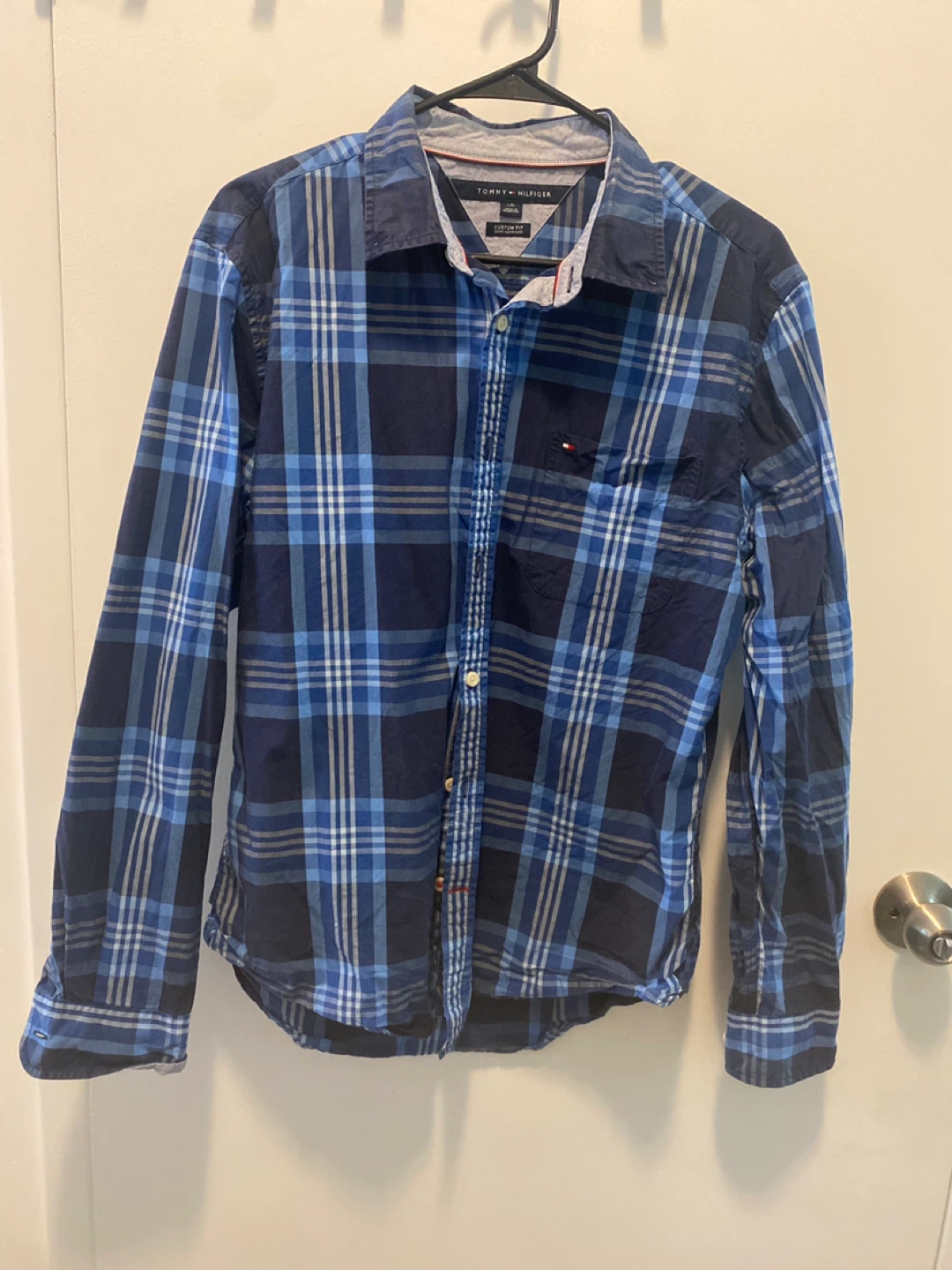 Tommy Hilfiger Custom Fit Plaid Shirt - L