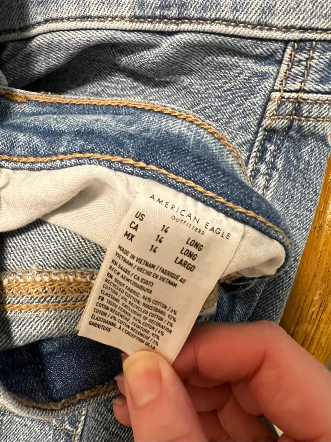 American Eagle Distressed Jeans - Size 14 image indicator(3)