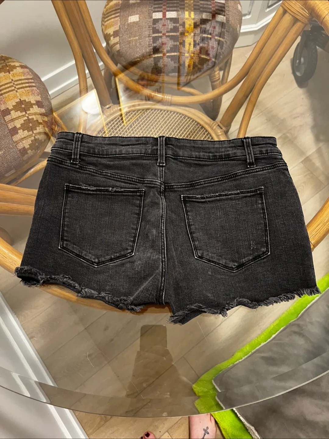 Zara Black Denim Shorts - Size 8 image indicator(2)