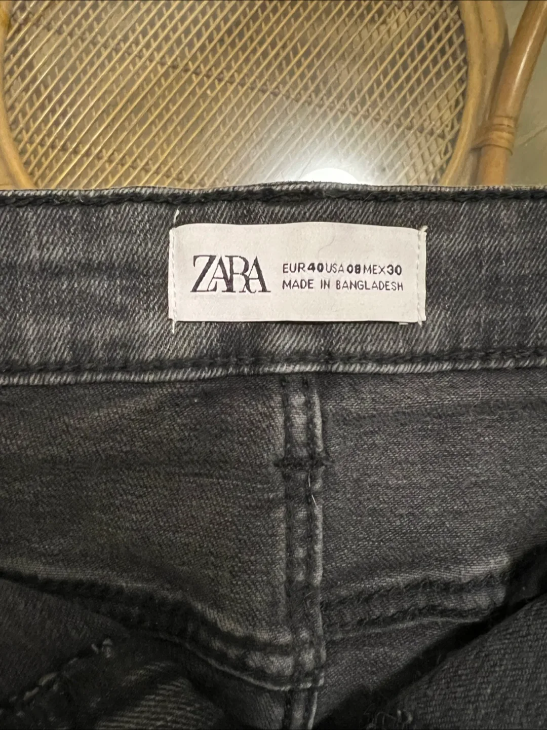 Zara Black Denim Shorts - Size 8 image indicator(3)